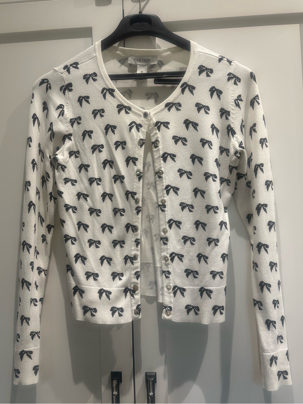 White House Black Market White Knit Top with Bow Motif